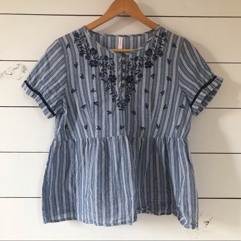 XHILARATION embroidered blouse